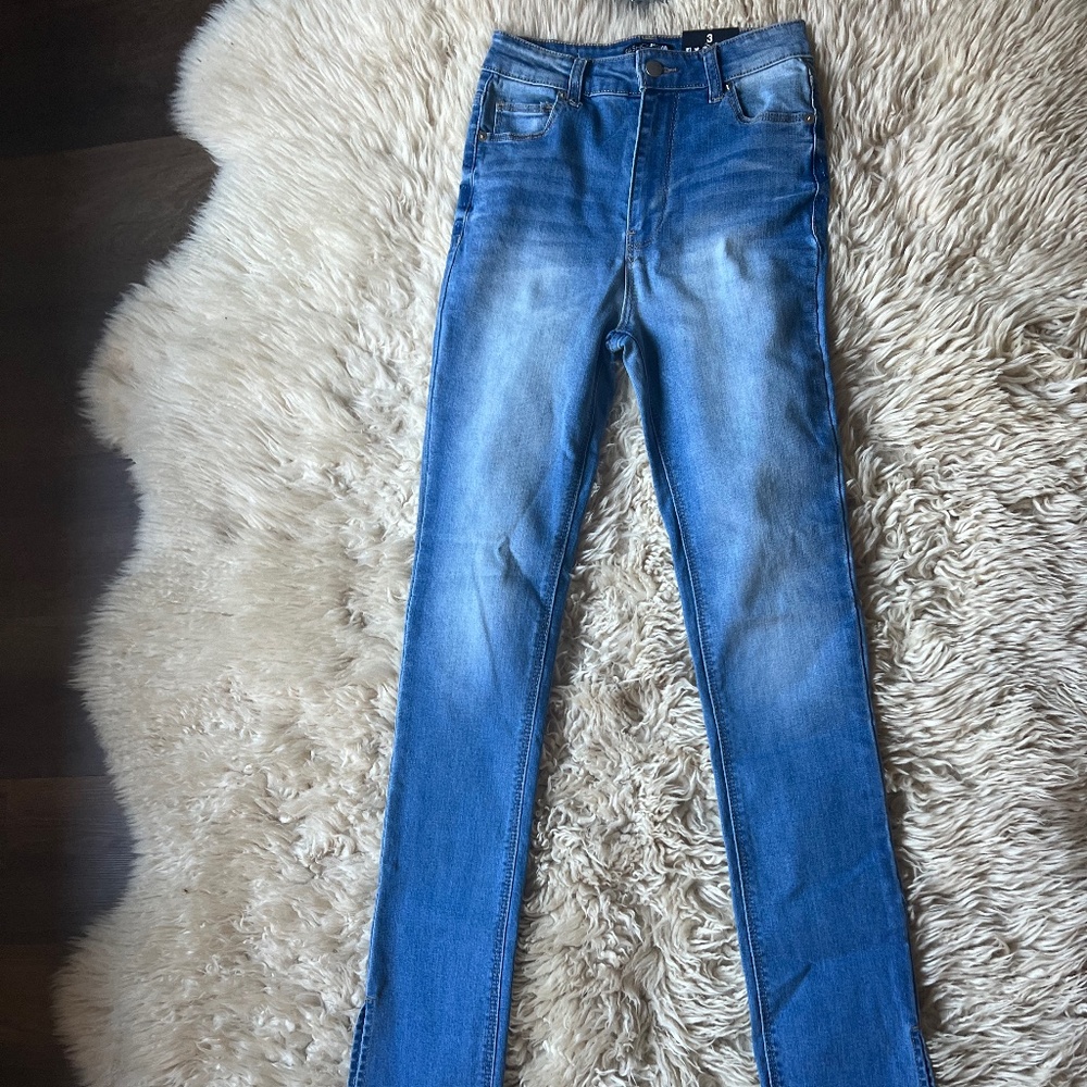 NWT flare jeans Fashion Nova